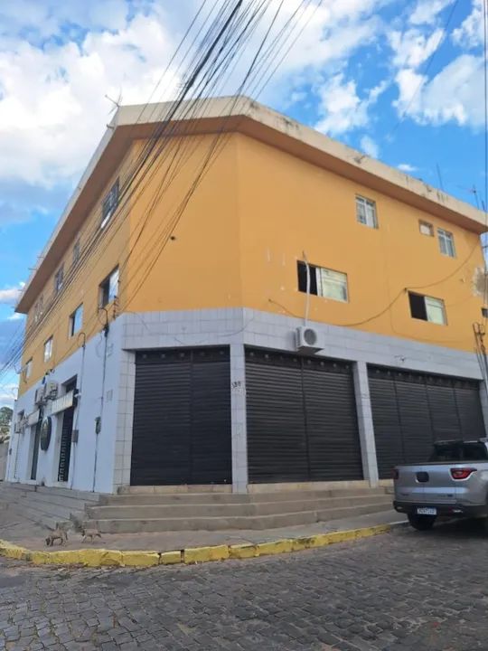 Vende-se Prédio Comercial no Coração da cidade de Serra Talhada-PE