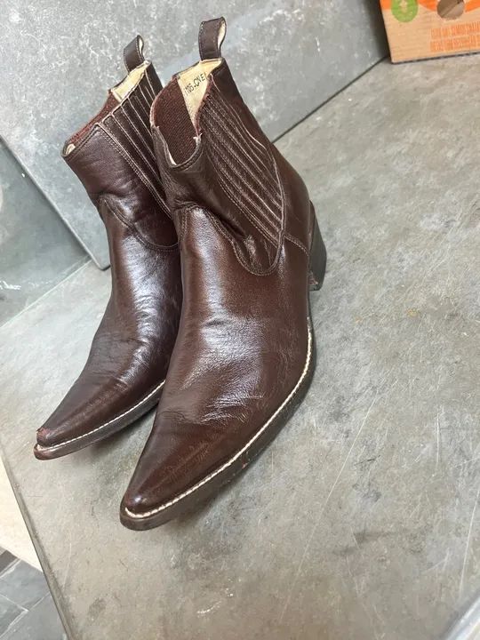 Bota HiPPUS couro legítimo  - Foto 4