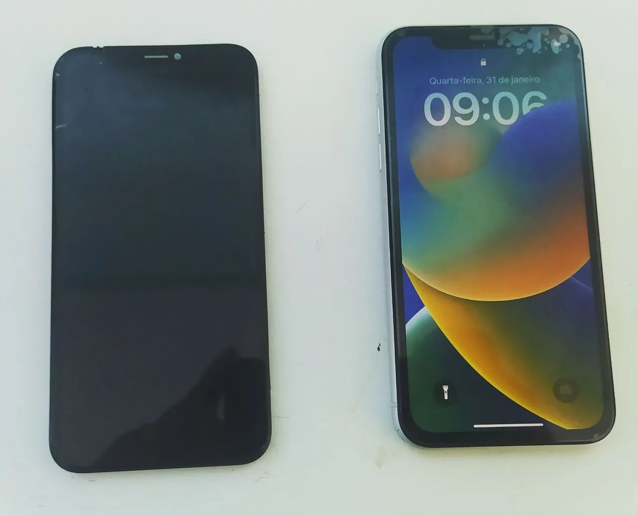 Troca de Tela de iPhone ( Trocamos em domicílio)