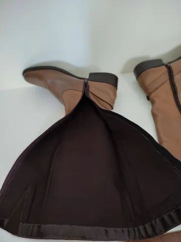 Bota feminina  de cano alto tamanho 37  - Foto 3