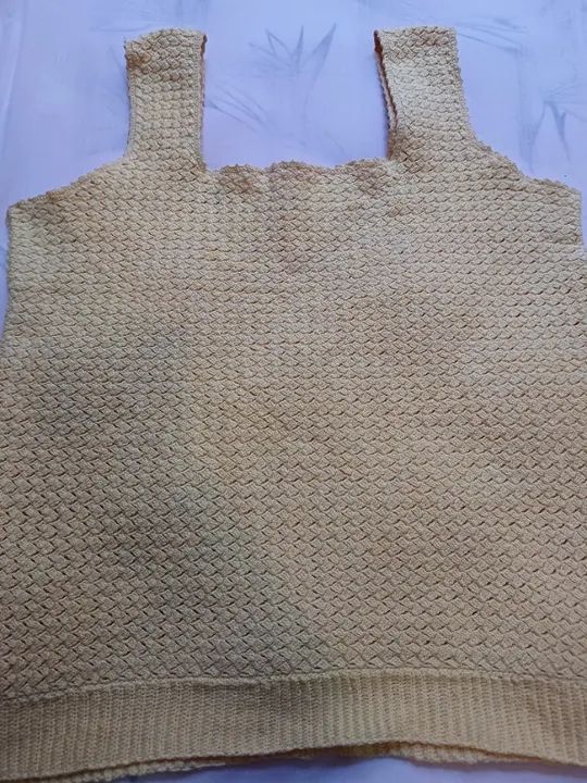 Blusa Feminina de Crochê em Linha Amarela - Foto 3