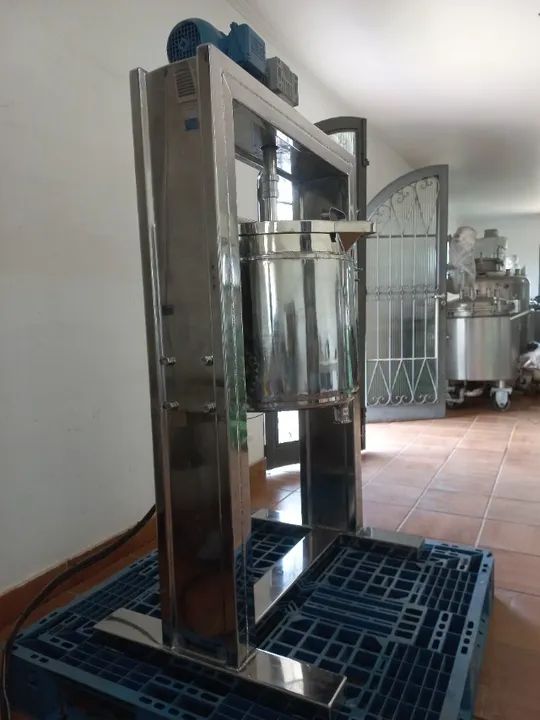 Misturador em Aço Inox Capacidade 60 Litros