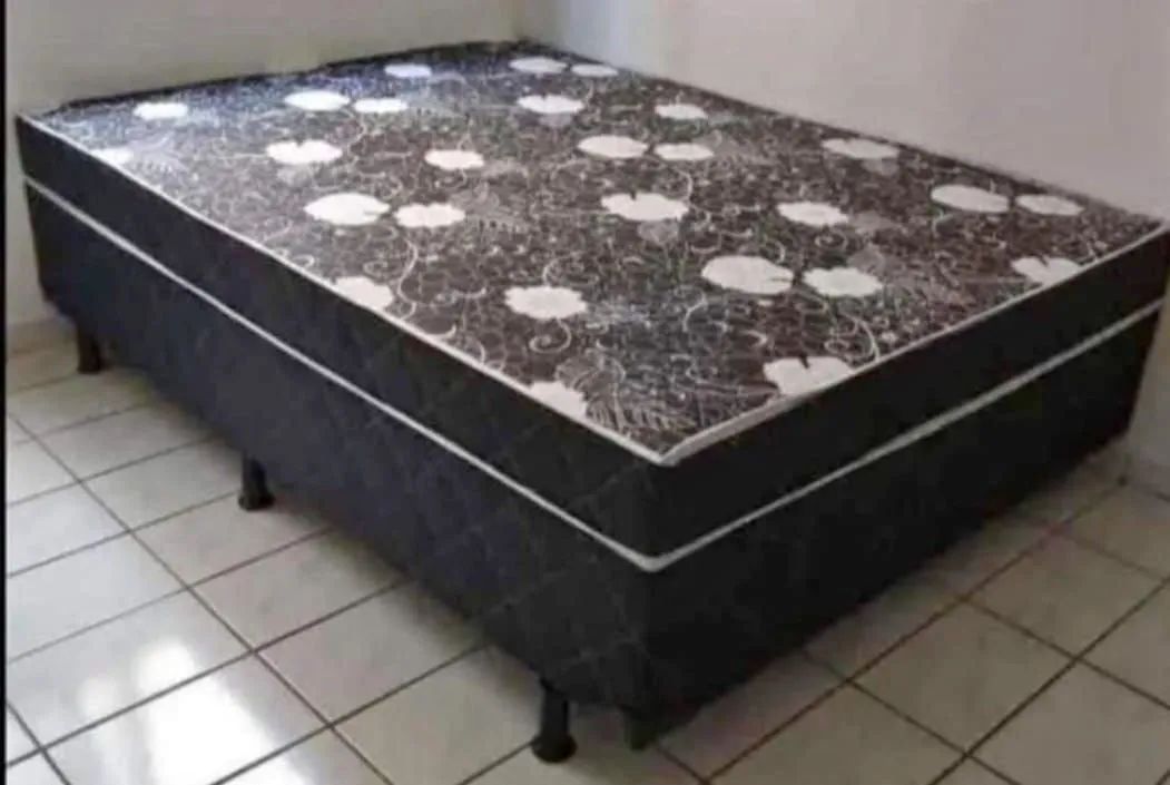 Unibox. Casal..espuma  comum   a pronta entrega  em várias estampas 