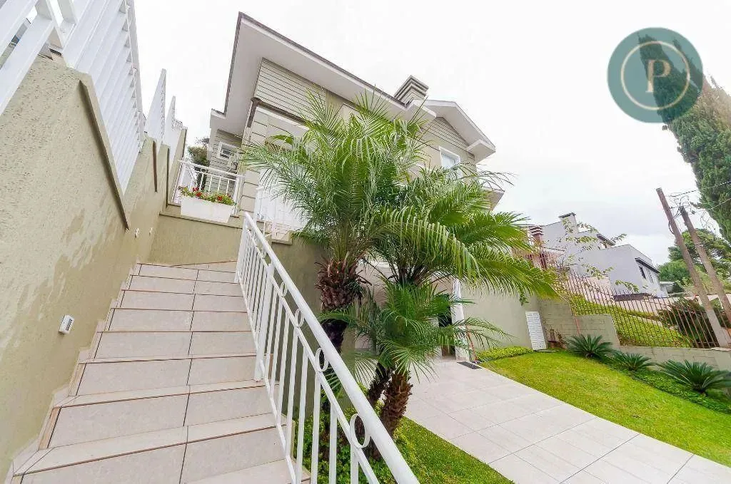 Casa com 4 dormitórios para alugar, 340 m² por R$ 14.985,30/mês - Santa Felicidade - Curit