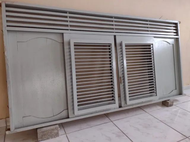 Esquadria (Janela)64297083534595120