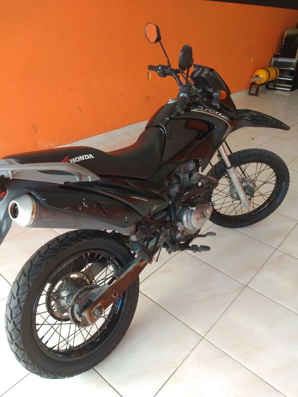 Bros 125 2015