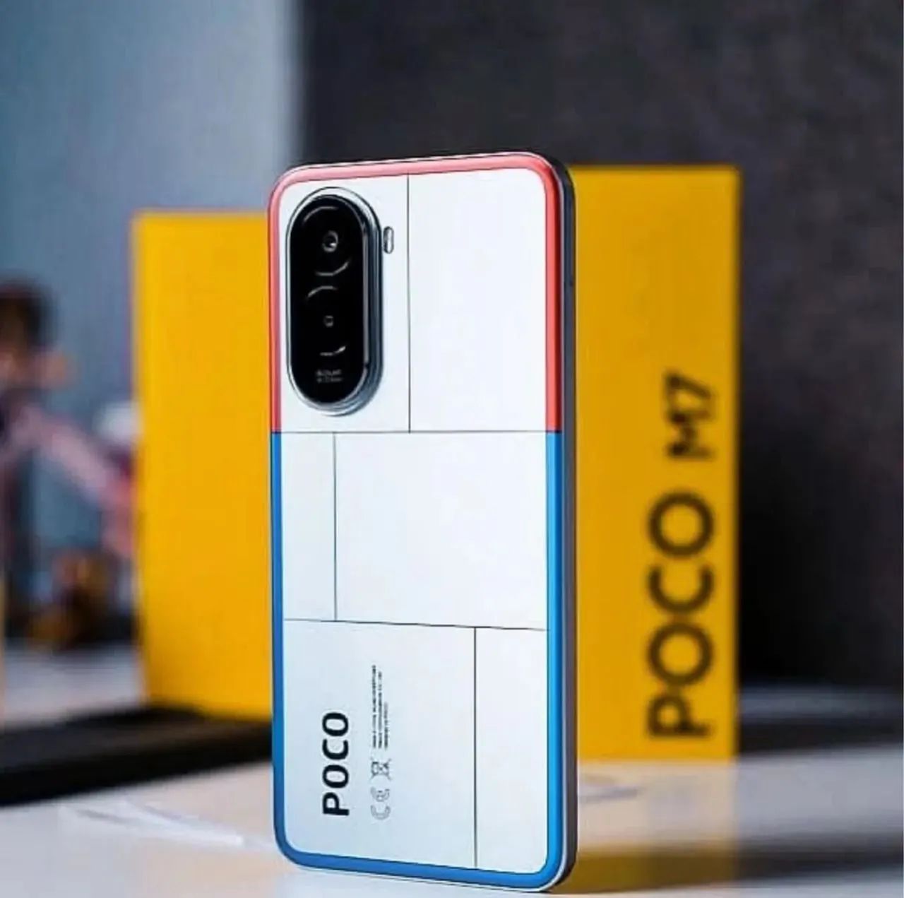 telefone Poco M7 - O top de linha - Novo Lacrado bastante memória 256/8