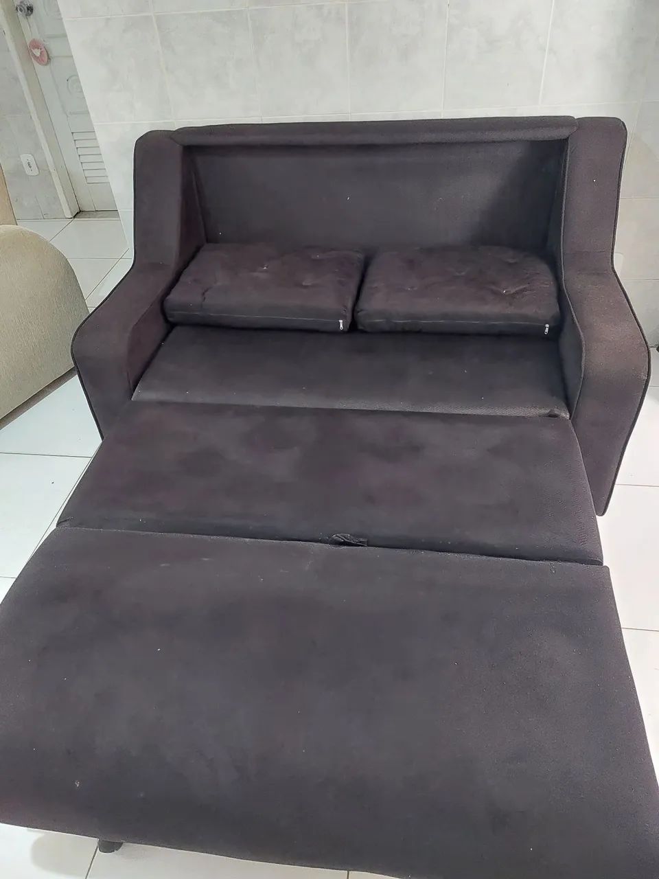 Sofá-cama seminovo. Preto.  - Foto 3