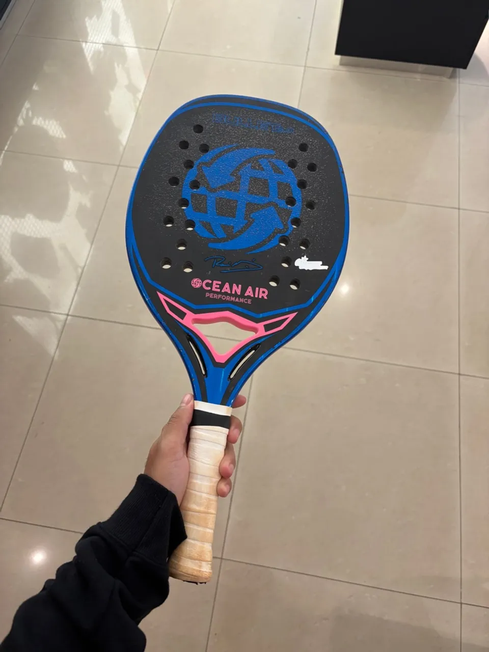 Raquete de beach tennis ocean bullet usada