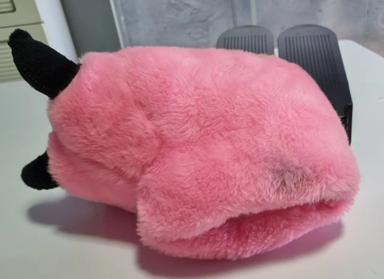 Pantufas de Garra de Monstro Rosa - Foto 4