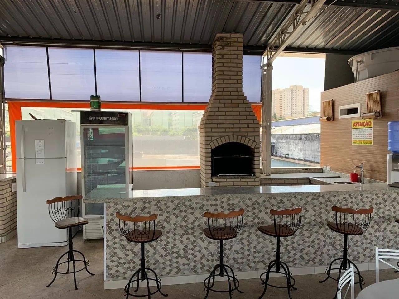 Prédio comercial bairro do limão .térreo com pé direito duplo  é dois Salões sobre loja  - Foto 4