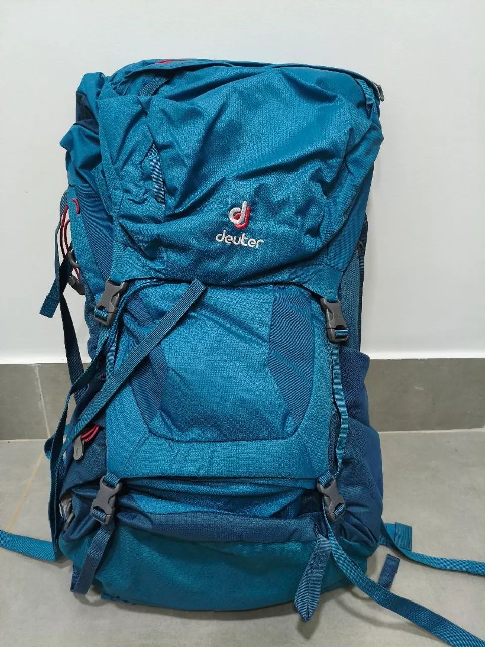 Mochila Deuter futura vario 45+10l SL - Foto 3