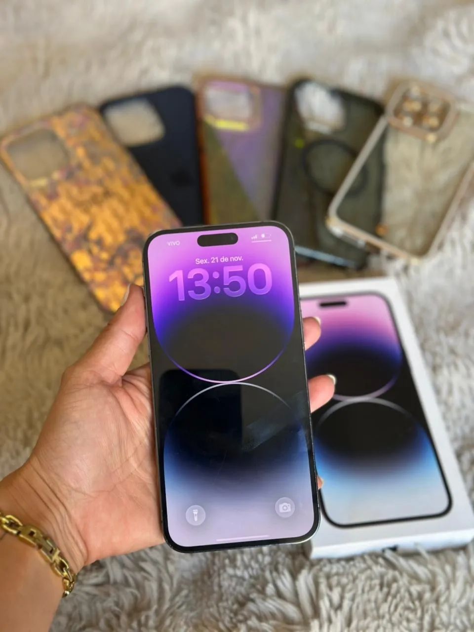 iPhone 14 pro max 256gb Purple - Celulares e Smartphones