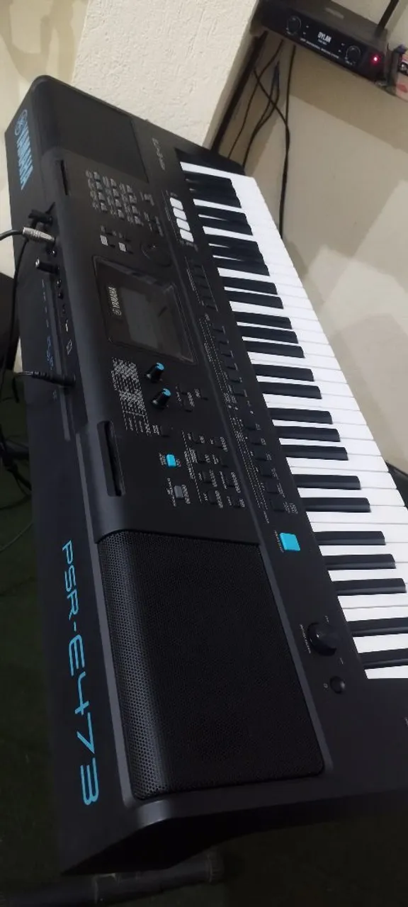 Teclado Yamaha PSR-E473