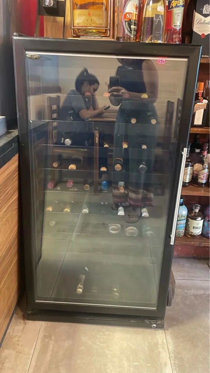 Adega climatizada para vinhos - Perfeita para seu comércio! - Foto 2