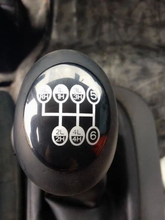 VOLVO VM 260 8X2 CARROCERIA ANO 2010 - Foto 7