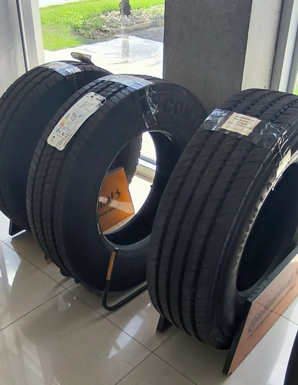 Pneus Novos Continental  - Foto 5