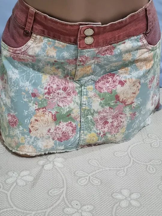 Saia Jeans dupla face.