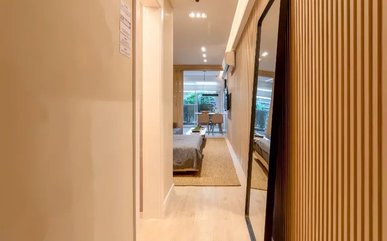 Studio moderno no Santo Cristo, com varanda privativa. - Foto 2