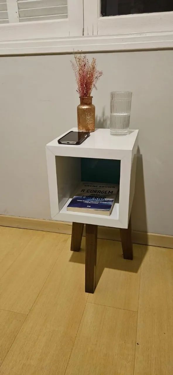 Mesa de Cabeceira - Criado Mudo
