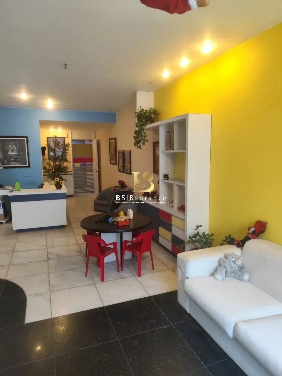 BS Imobiliária ALUGA sala comercial, 40m² no Centro , Niteroi / RJ