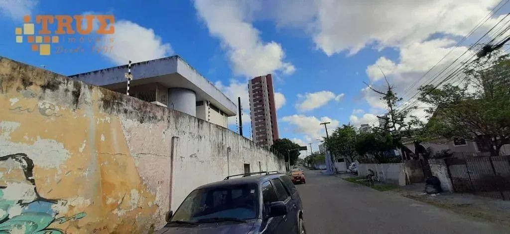 Terreno com 1.958,65 m² em ótima localização - Foto 2