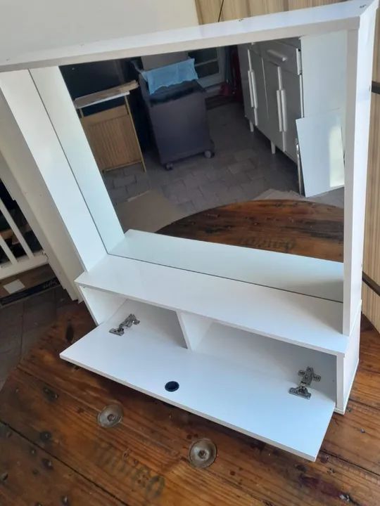 Espelheira para Banheiro com Armário - 68cm - Já Montado - Foto 5