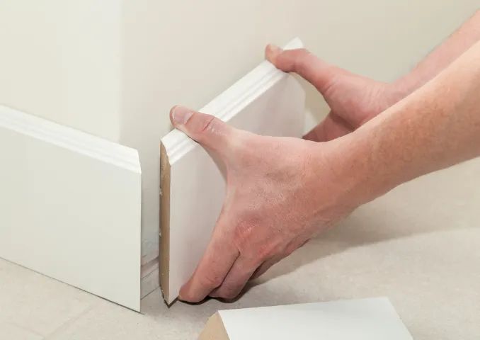 Rodapés em Madeira, MDF ou Poliestireno | Melhor preço m² com e sem instalação | Curitiba - Foto 3