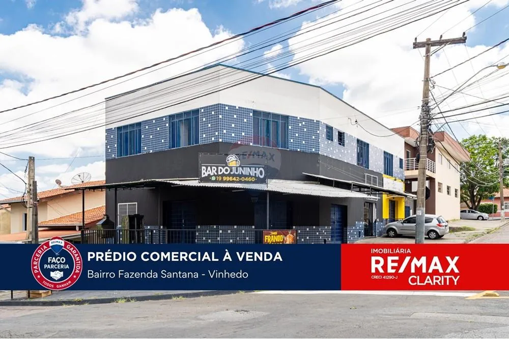 Prédio comercial a venda em Vinhedo, com 04 lojas térreas e 05 kitnets no piso superior, g