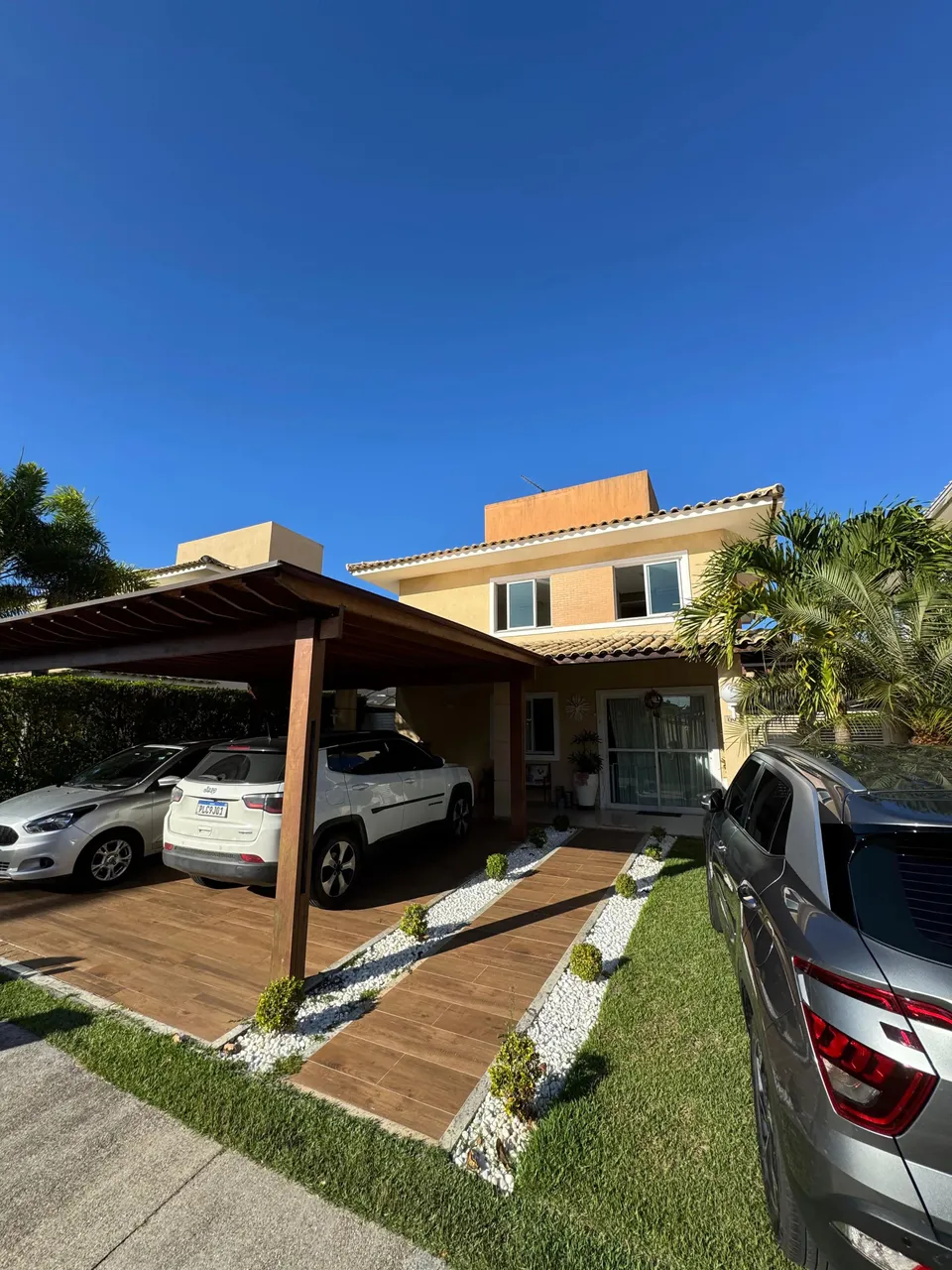 CASA STELLA MARIS 4/4 SENDO2 SUITES, CONDOMINIO FECHADO