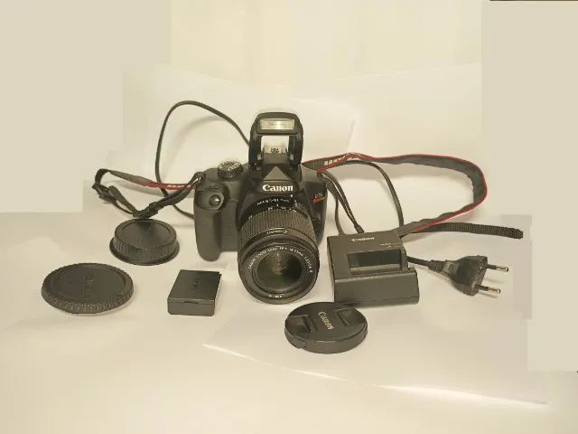 Camera Canon EOS Rebel T100 / EOS 4000D