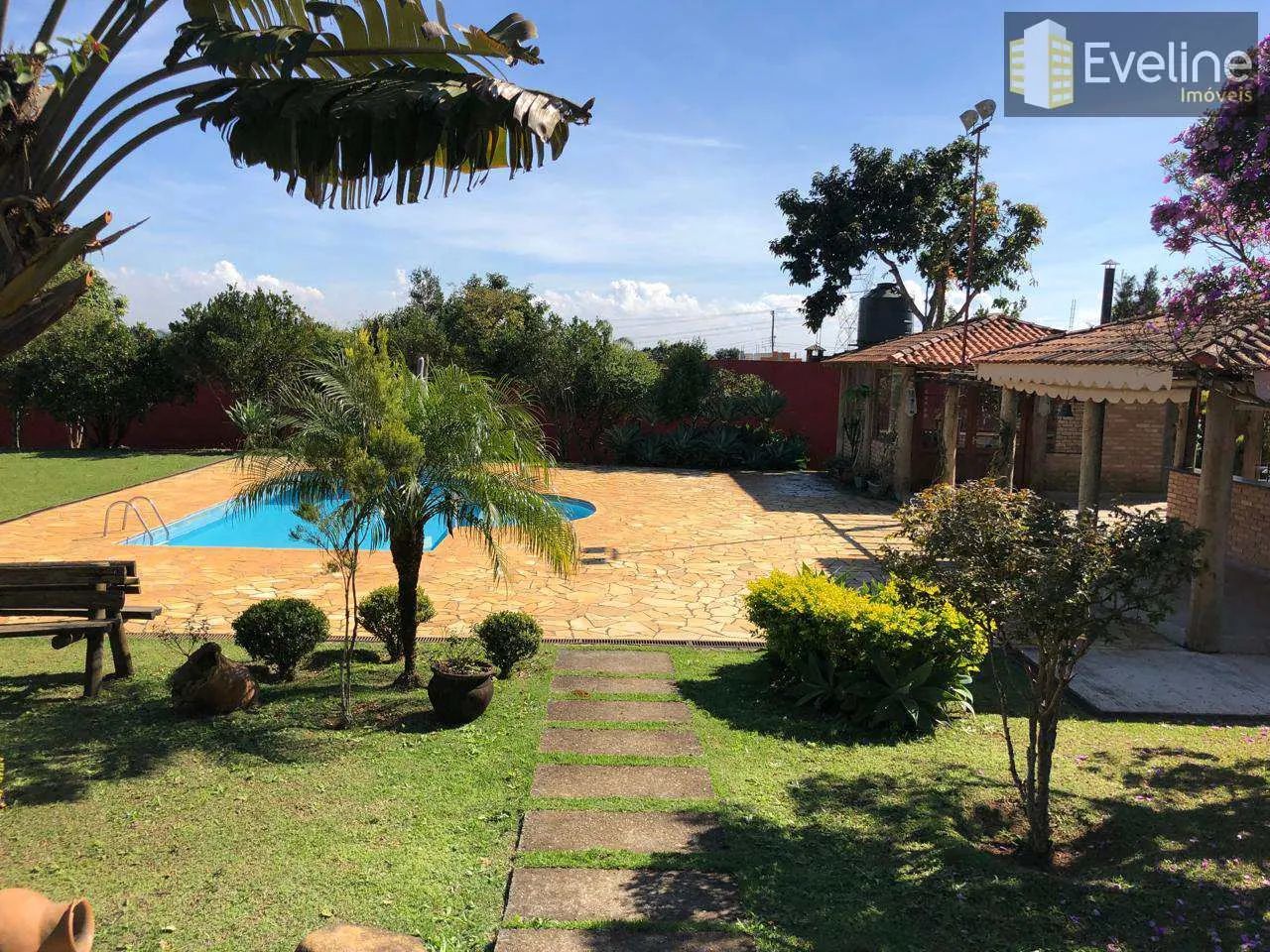 Chácara com 3 dorms, Parque das Varinhas, Mogi das Cruzes - R$ 900 mil, Cod: 3794
