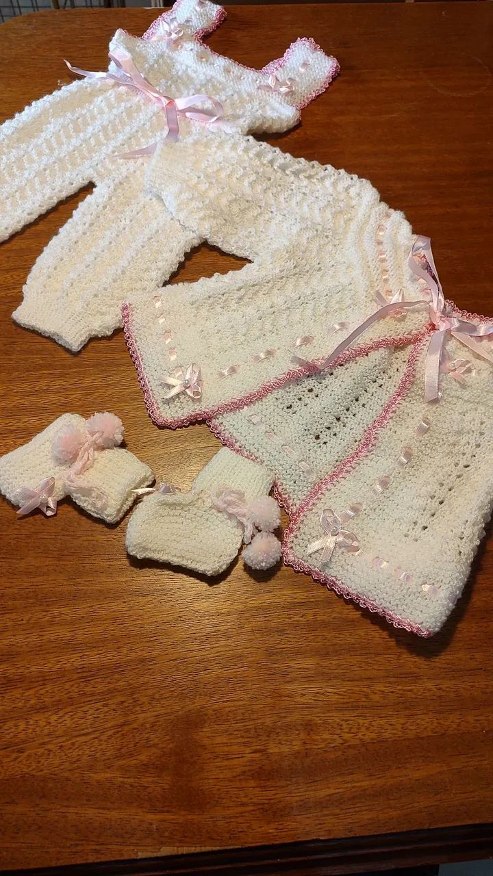 Conjunto de Tricô para Bebê - Delicado e Charmoso - Foto 2