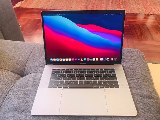 Macbook Pro 15 i9 32GB 1TB - Top de Linha Configuração Máxima