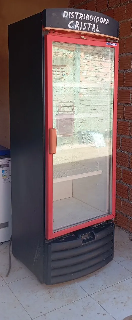 Geladeira Expositora Metalfrio- Ideal para seu negócio!