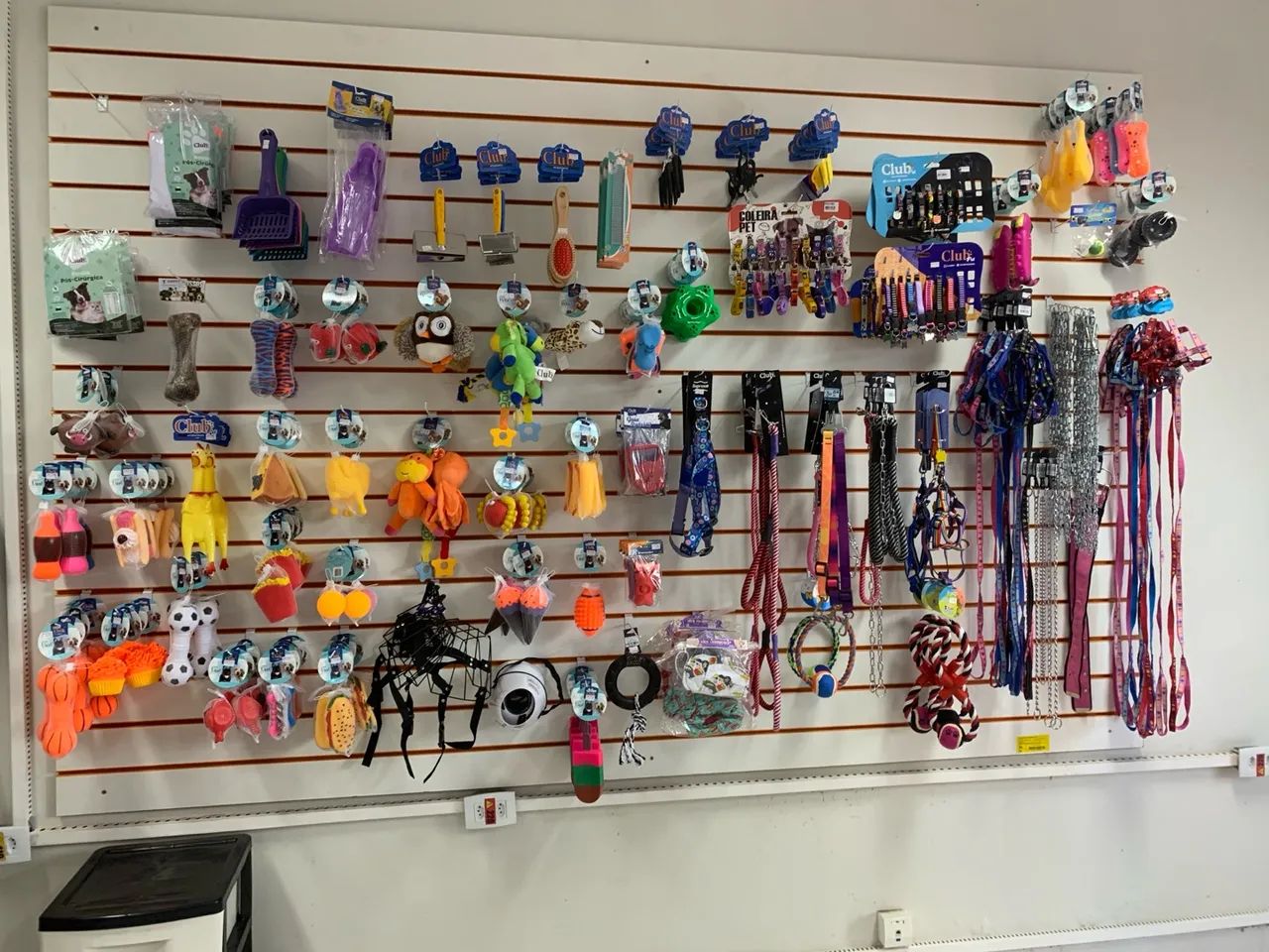 Petshop completo: soprador,secador,prateleiras,balcão, painel e acessórios  - Foto 3