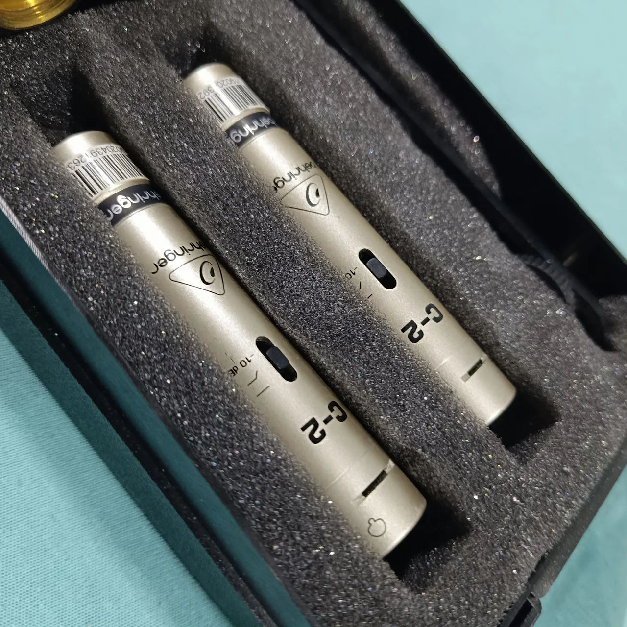 Microfone behringer C2 novíssimo com acessórios  - Foto 2