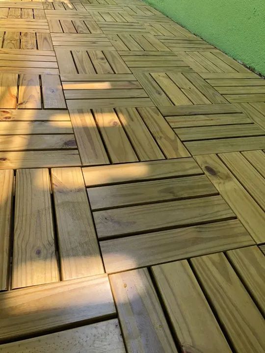 Deck de Madeira para Jardim modular 50x50  somente R$ 25,00 a unidade
