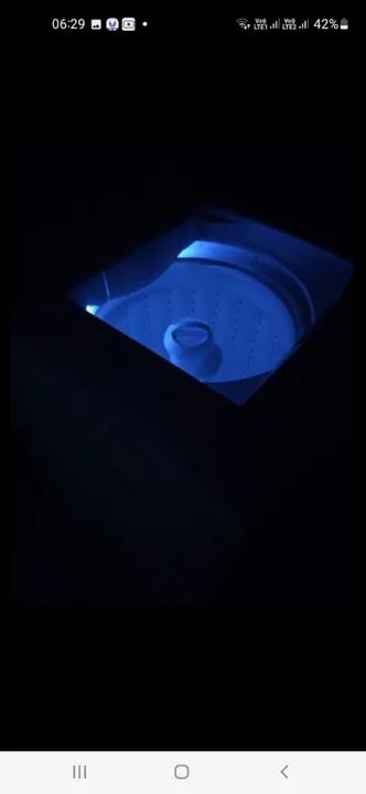 Máquina de lavar Electrolux 09 kilos, com sistema de iluminação interna 