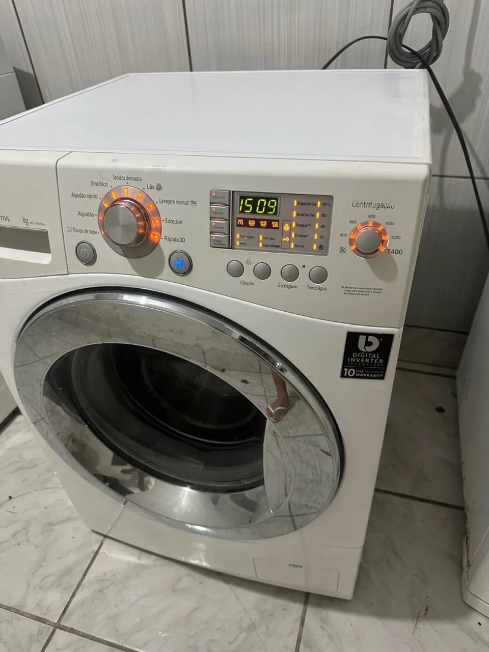 Máquina lava e seca 10kg muito boa  - Foto 4