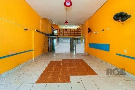Loja em Santana