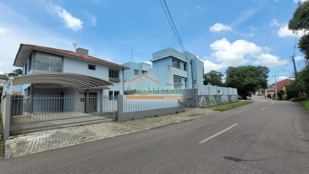 SOBRADO PARA LOCAÇÃO NO BAIRRO DE SANTA FELICIDADE