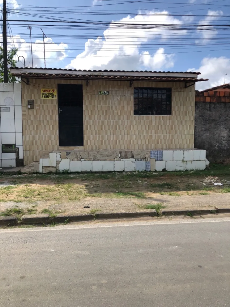 2 CASAS EM UM ÚNICO TERRENO A VENDA