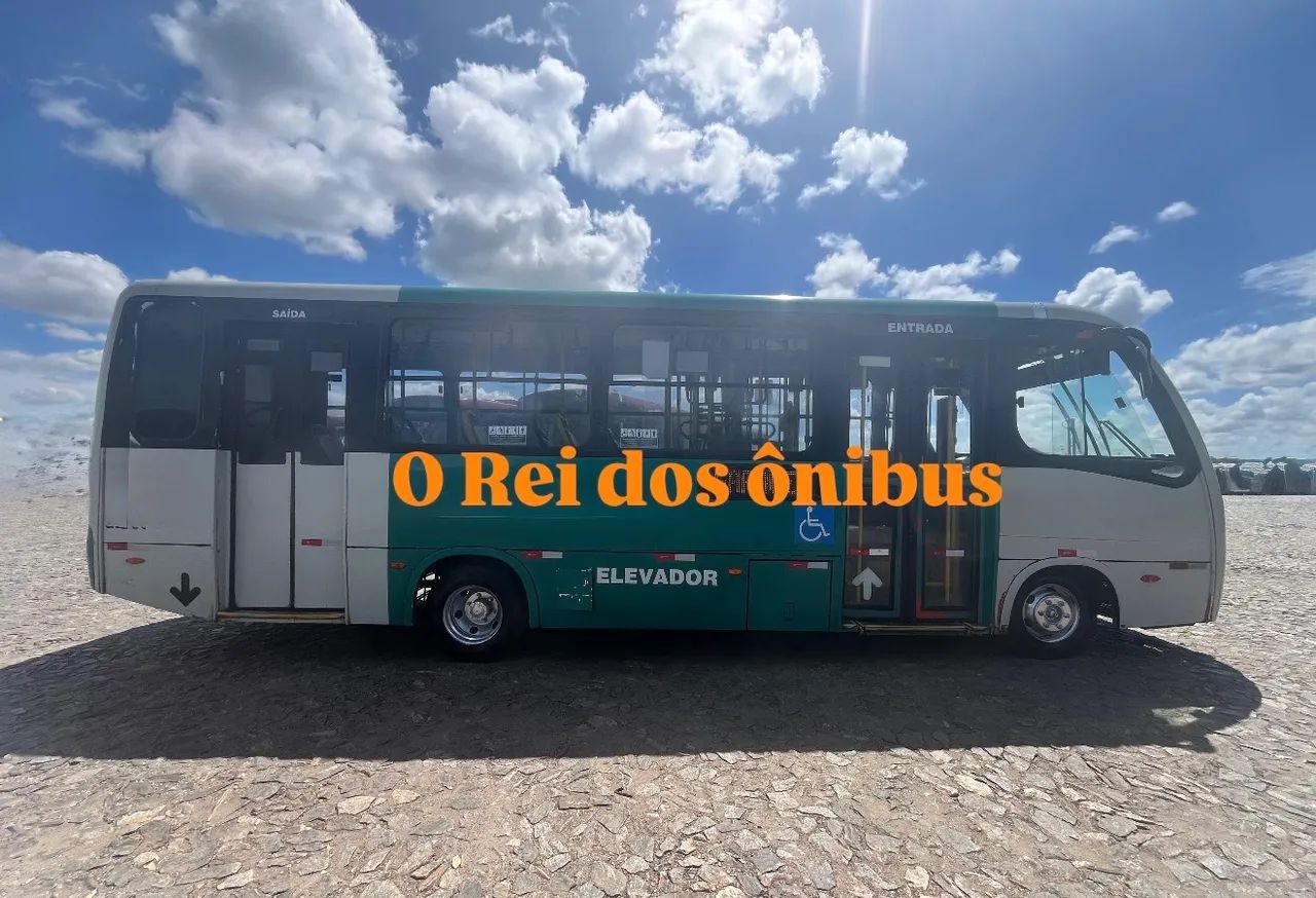 Micro ônibus urbano - Renovação de frota 18/19 - Foto 8