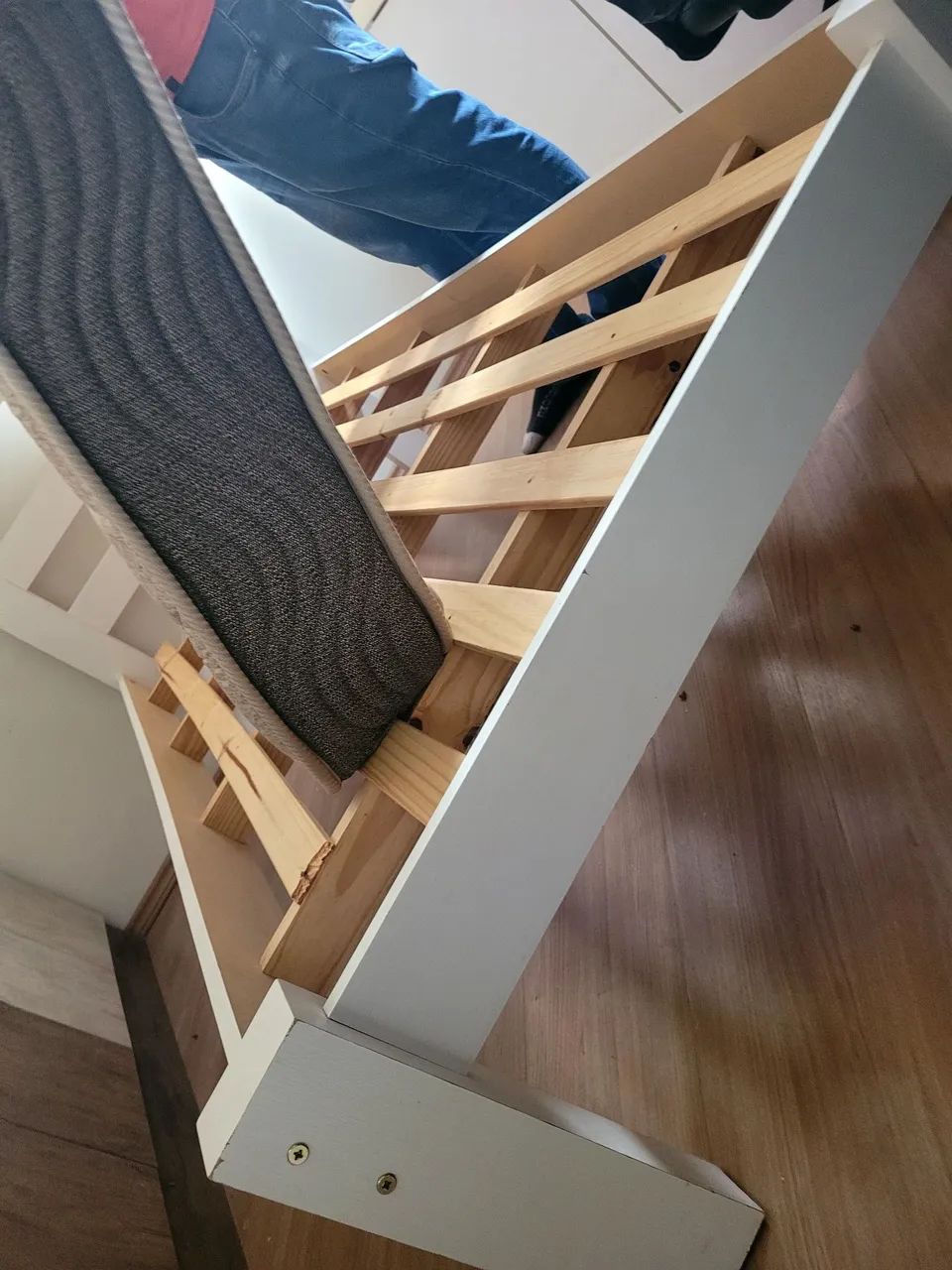  Cama de solteiro madeira - Foto 3
