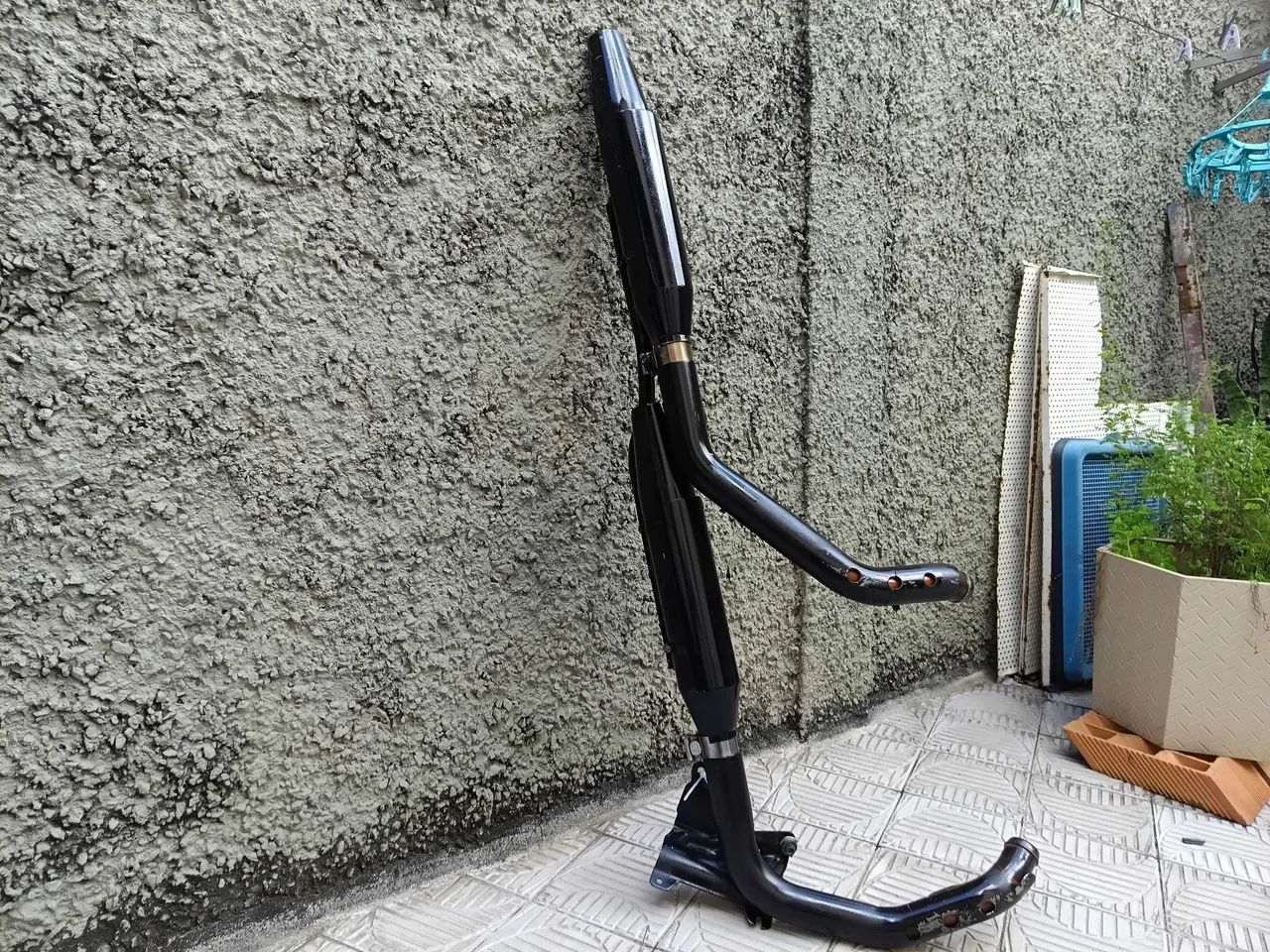 Escapamento completo - Harley Davidson 883