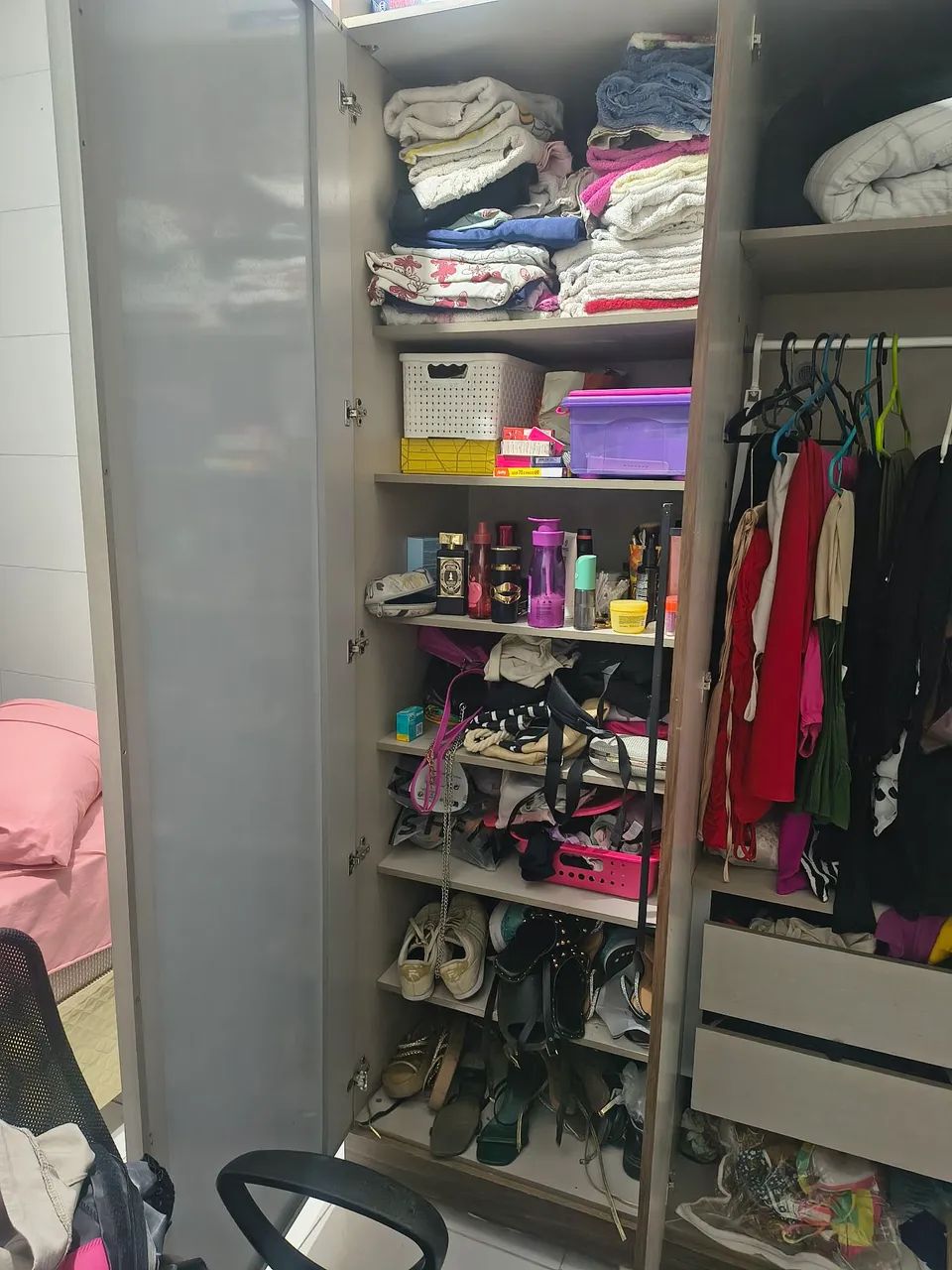 Guarda roupas 5 portas  - Foto 4