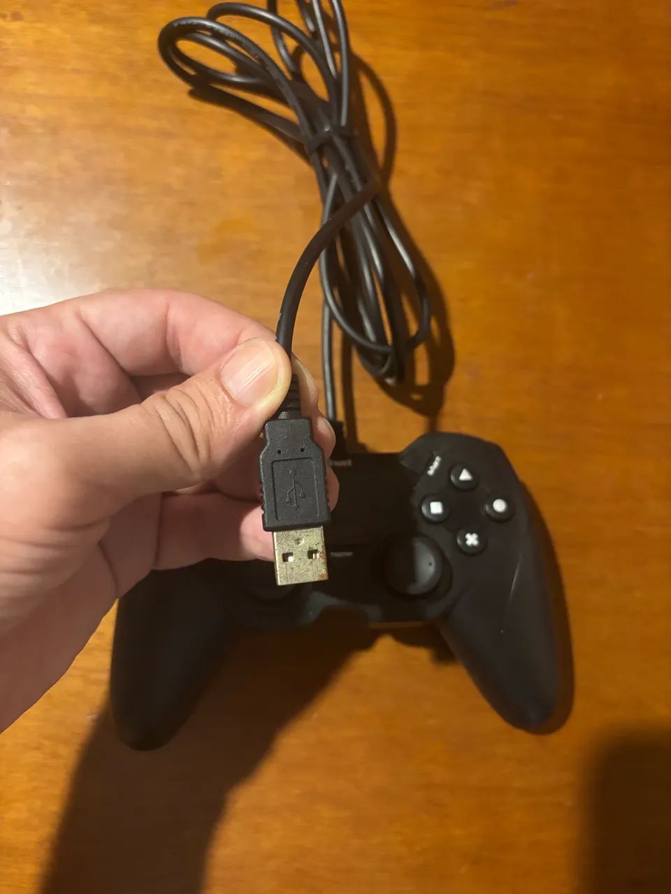 Controle USB Modelo Trust GXT 530 - Foto 5