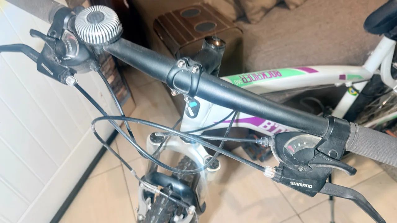 Bicicleta em alumínio marcha shimano  - Foto 2