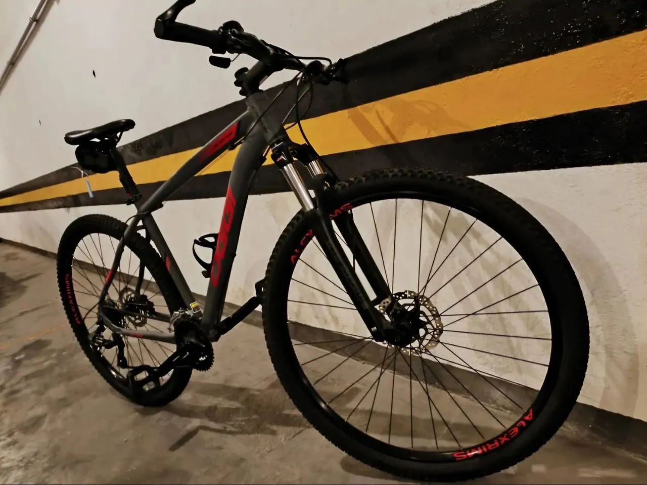 Bicicleta OGGI HACKER HDS 24V  - Foto 5